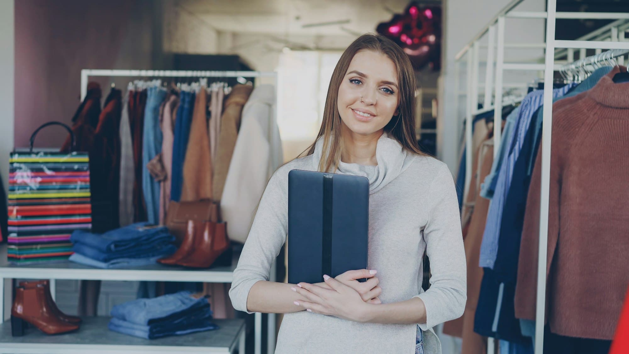 Cách Chọn Phần Mềm Bán Hàng Thời Trang Phù Hợp Cho Shop Nhỏ Mới Mở